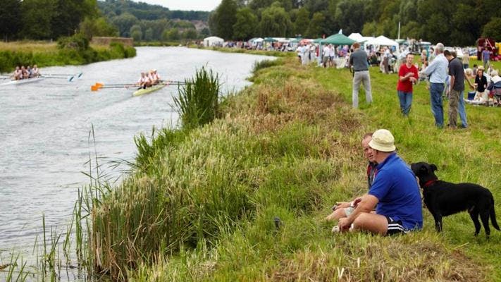 Our regatta is known for its town fair atmosphere on the banks of the Stour. 
